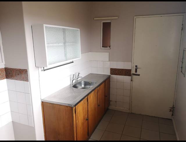 2 BEDROOM APARTMENT TO LET IN PELHAM